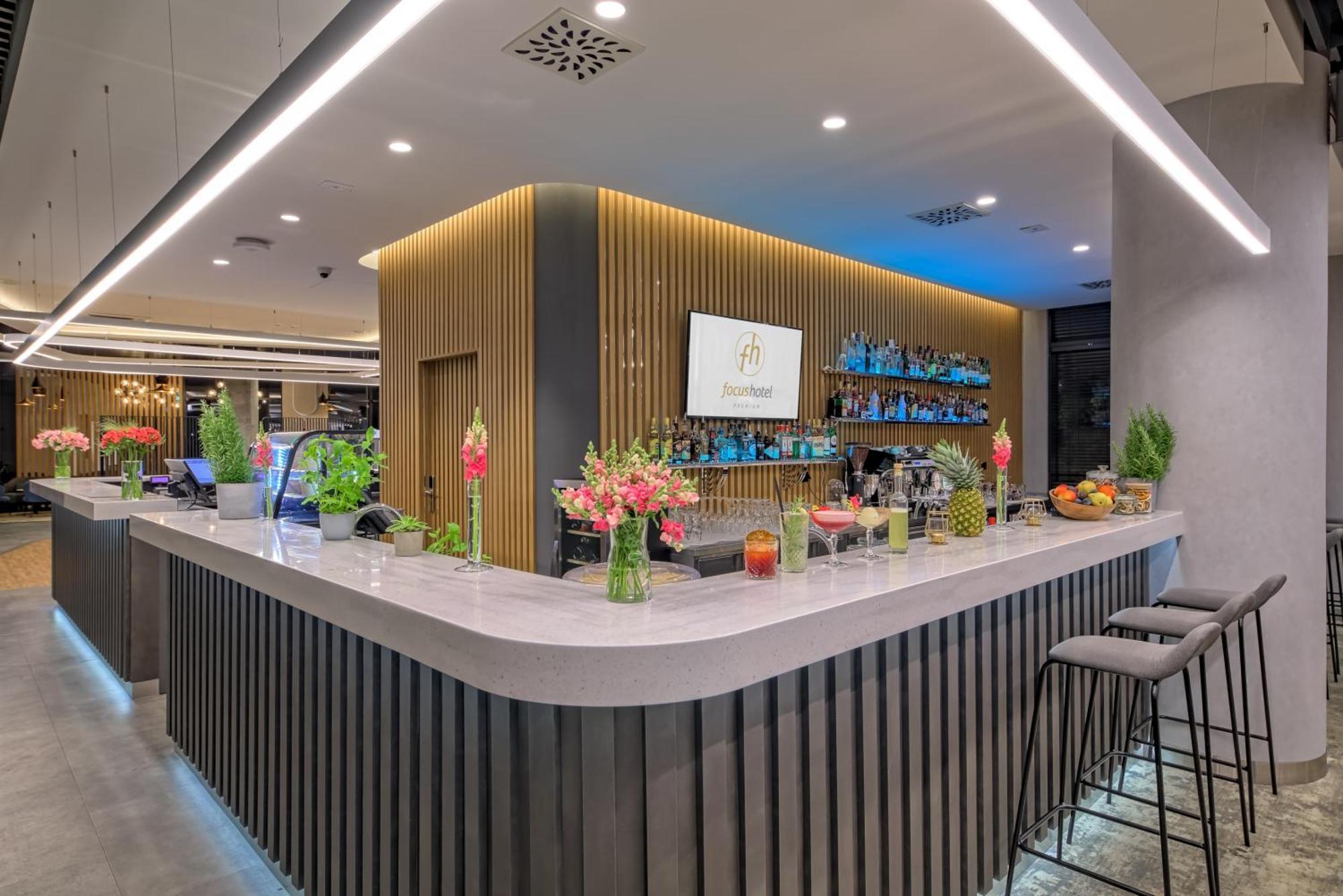 Focus Hotel Premium Warszawa Varsóvia Exterior foto